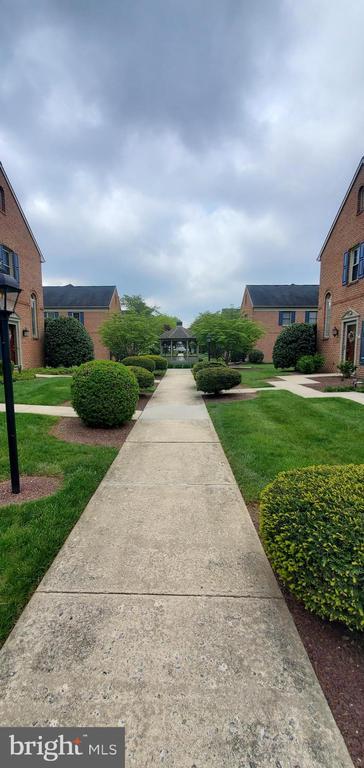 Building Photo - 121 Wyndham Way