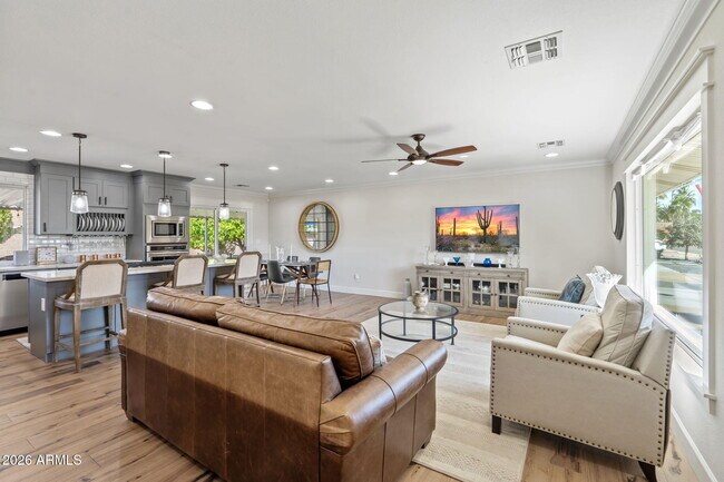 Foto del edificio - 8308 E Valley View Rd