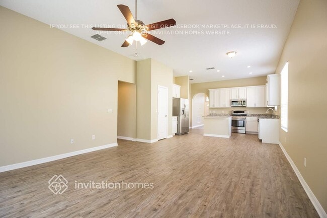 Building Photo - 1149 Cherry Valley Way