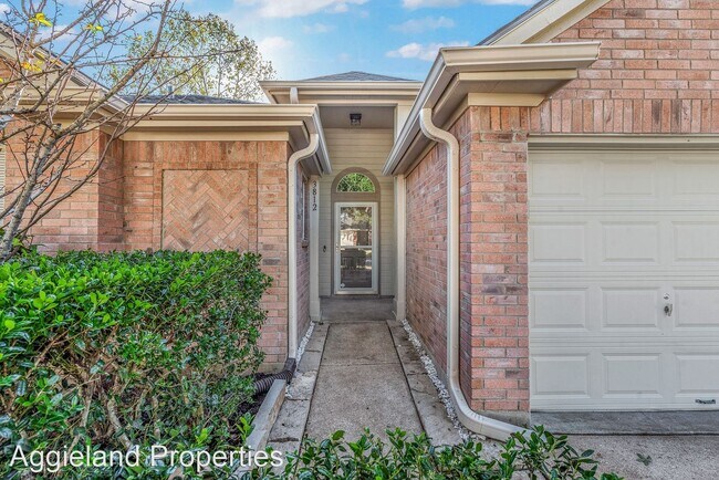 Building Photo - 3 br, 2 bath House - 3812 Westfield Dr