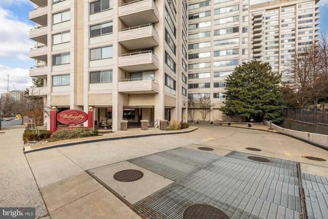 Foto del edificio - 4515 Willard Ave