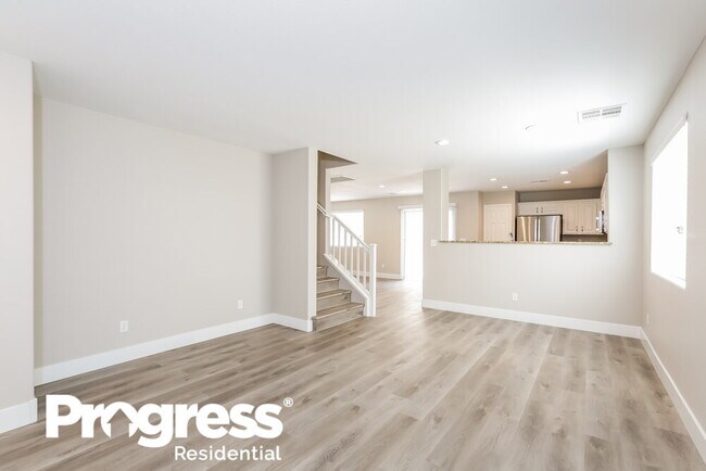 Foto del edificio - 1159 Lilac Charm Ave