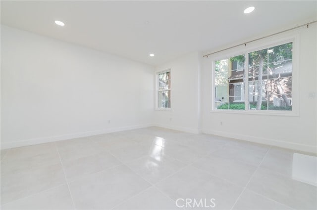 Building Photo - 306 Timberwood