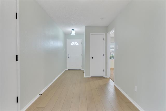 Foto del edificio - 131 Sandlewood Dr