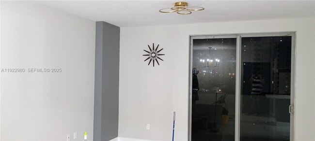 Building Photo - 36 NW 6th Ave