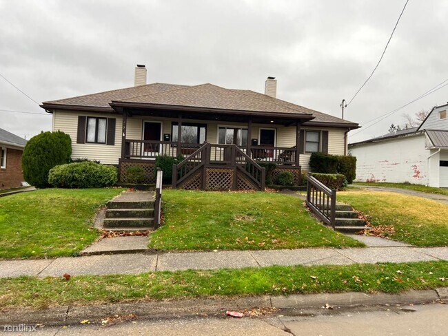 Building Photo - 2 br, 1 bath Duplex - 1215 West 33rd Stree...