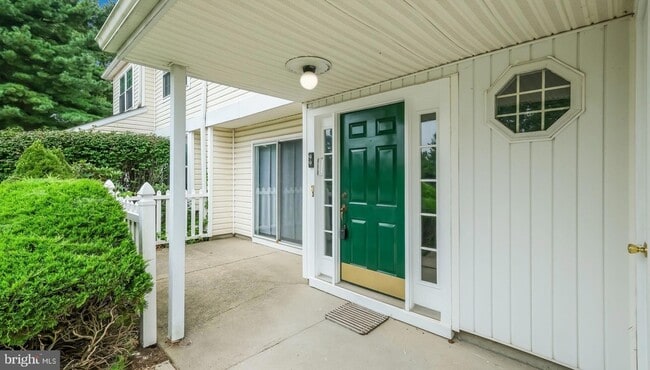 Building Photo - 99 Briarcliff Ct