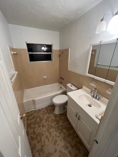 Building Photo - 508 NW 36th Dr