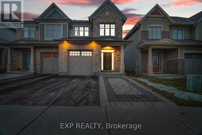 Building Photo - 815 Indica St