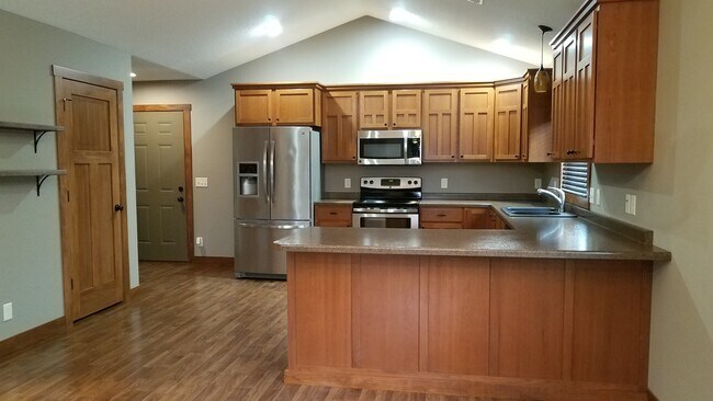 Foto del edificio - 3 Bedroom One Level Living