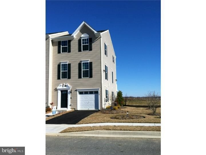 12 Loren St, Smyrna, DE 19977 Townhome Rentals in Smyrna DE