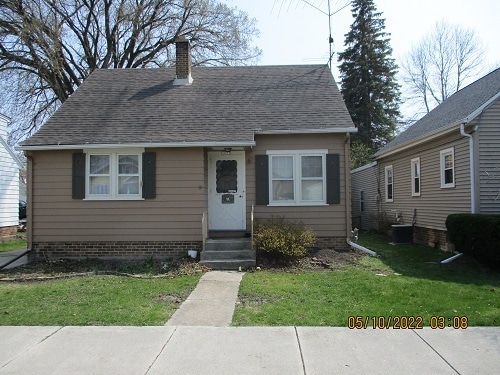 Building Photo - 2021 Saemann Ave
