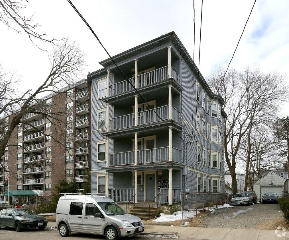 Building Photo - 29 Goddard Rd