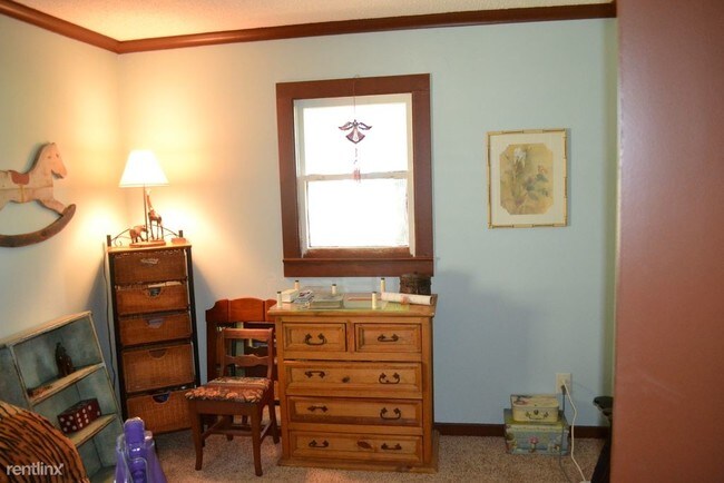 Building Photo - 2521 Weiss St