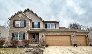 Building Photo - 878 Woodgate Ln