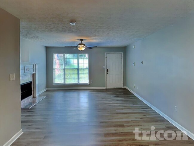 Building Photo - 103 Dumaine St