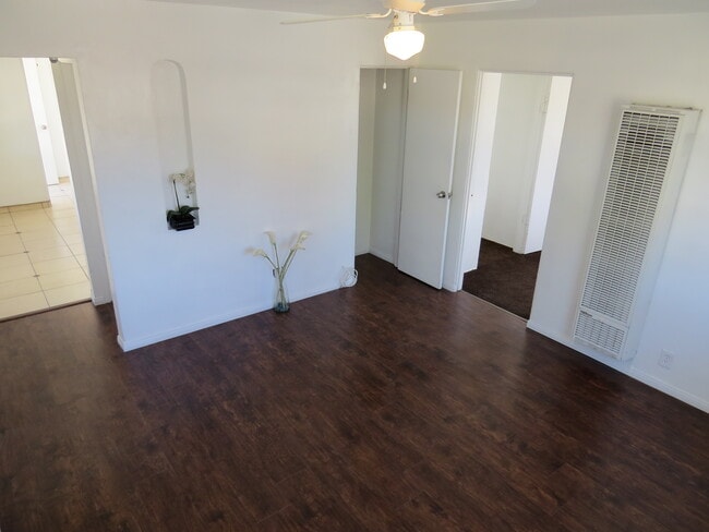 Foto del edificio - 16726 Forrest Ave