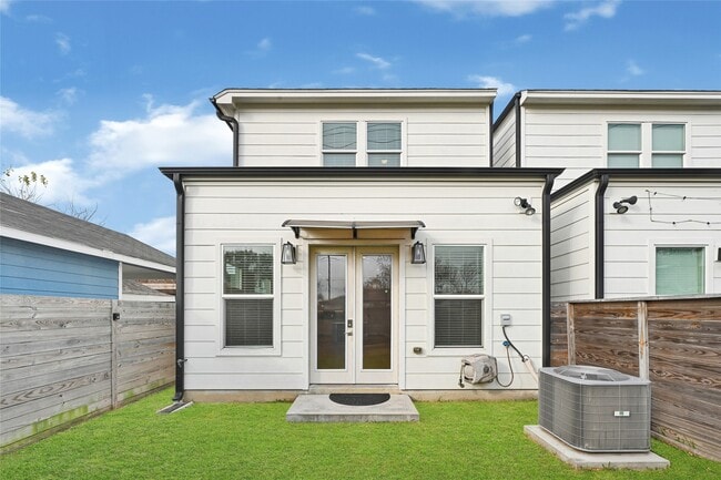 Building Photo - 4506 Hardy St