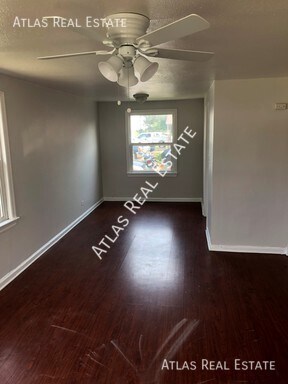 Building Photo - ** RENT REDUCED ** 1 Bed/1 Bath Near Rocky...