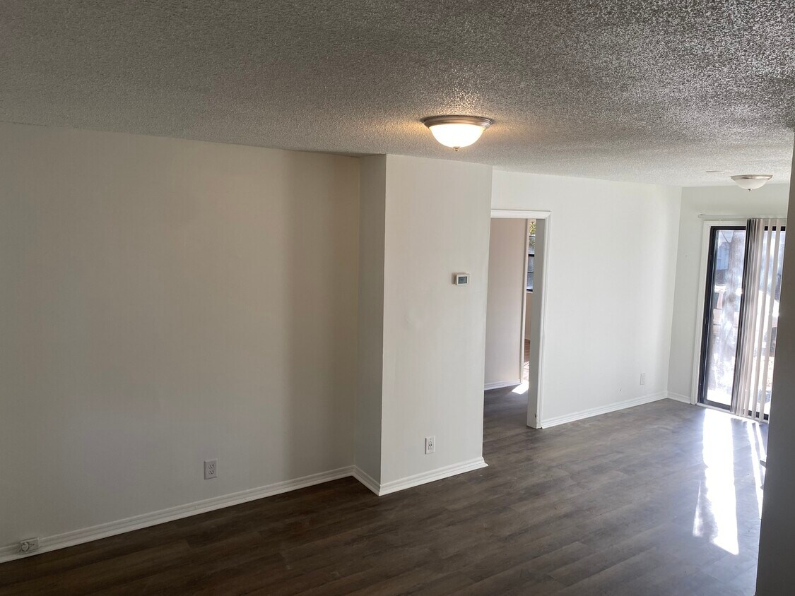 100 Forsyth Dr, Chapel Hill, NC 27517 Townhome Rentals in Chapel Hill NC