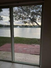 Building Photo - 2470 SE 15th Pl