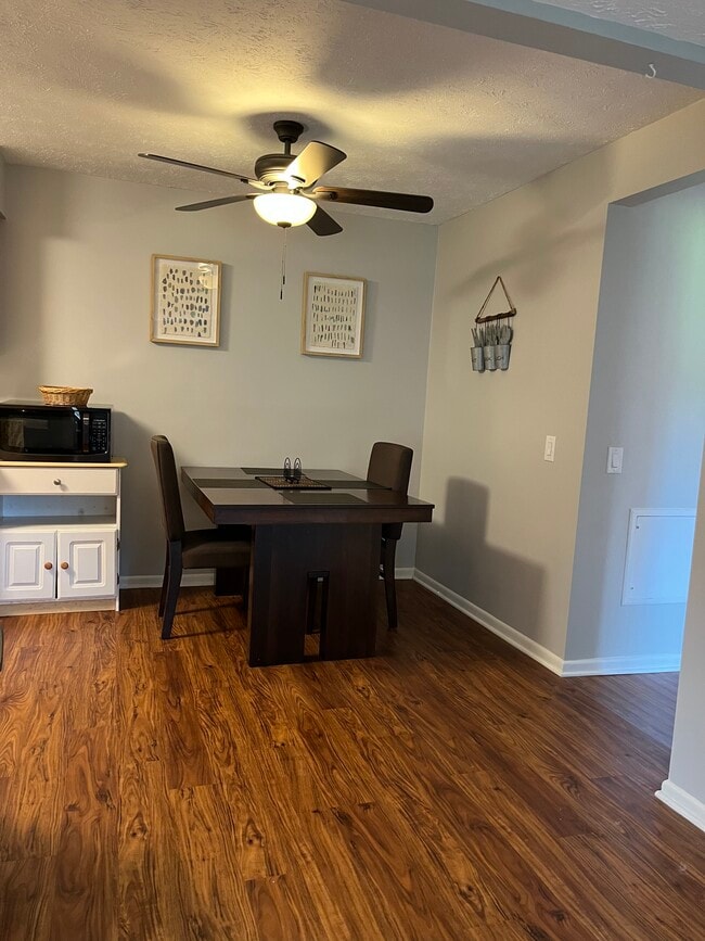 18 Great Wood Ct Unit 1, Fairport, NY 14450 Condo for Rent in