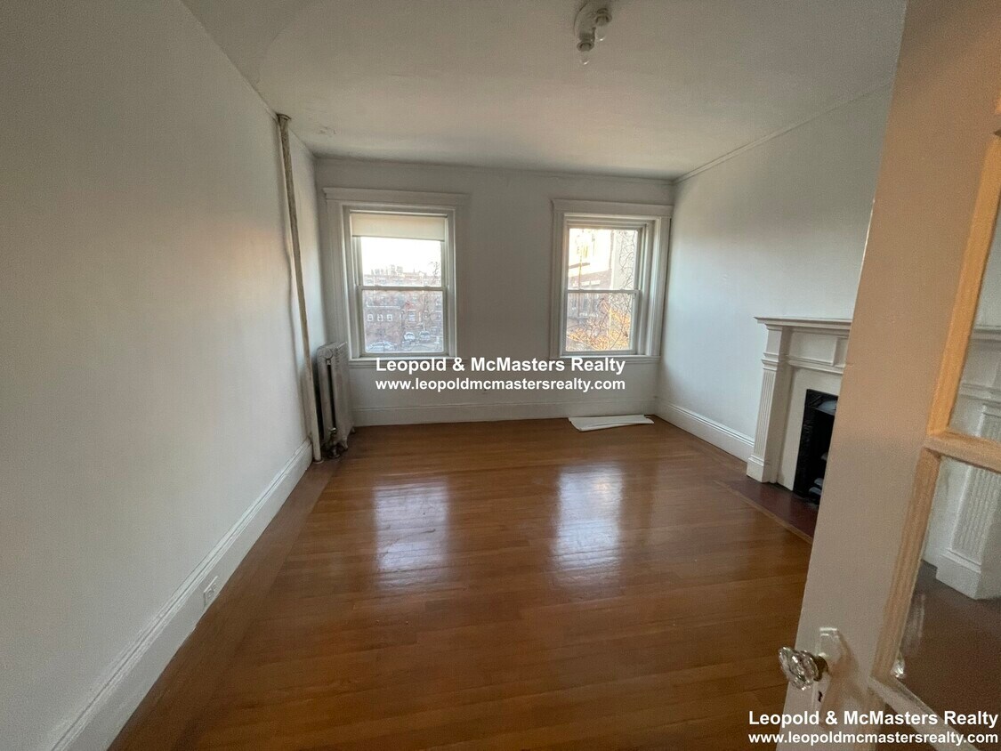 Primary Photo - 26 Medfield St