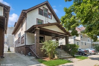 Building Photo - 724 Foster St