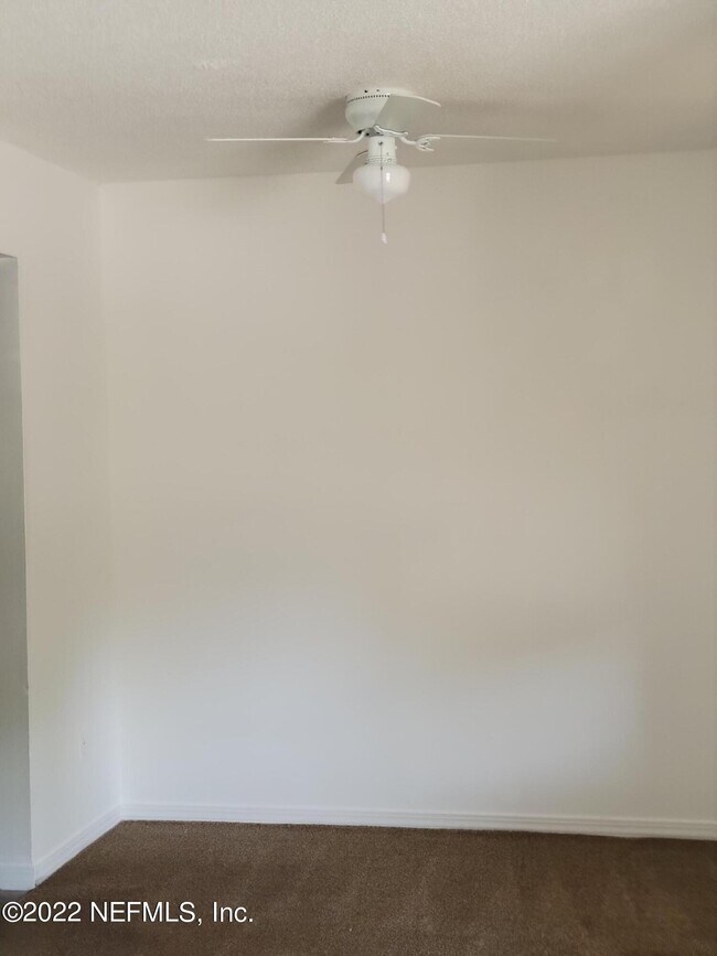 Building Photo - 473 Bentwood Ln