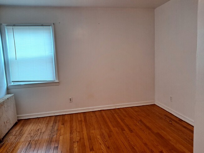 Bedroom 2 - 193 Hickory Ave
