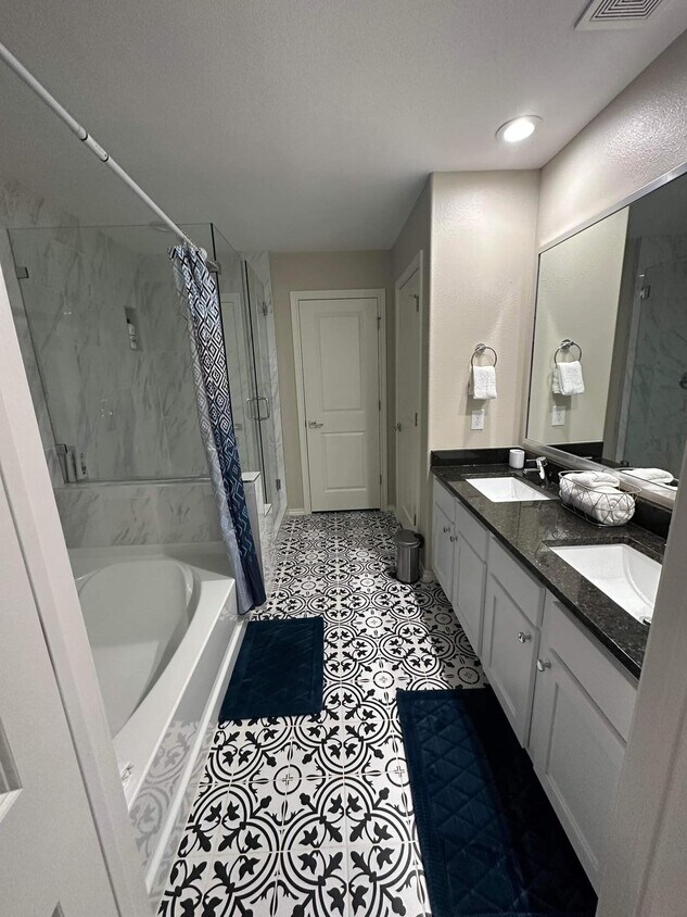 Foto principal - 429 N Denley Dr