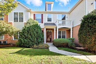 Building Photo - 4212 Savoy Ln