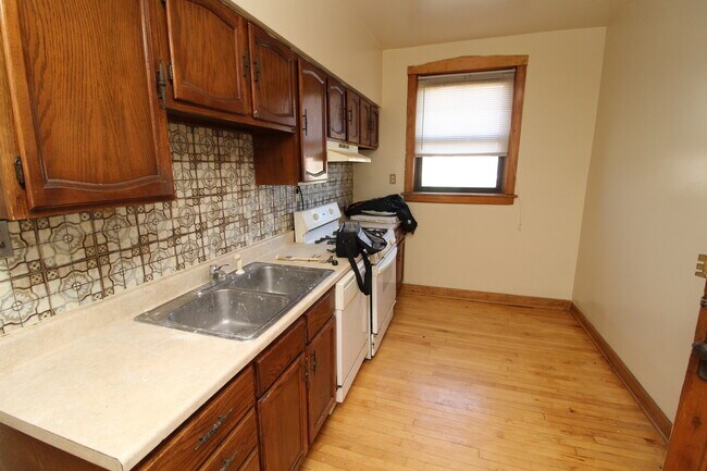 Foto del edificio - 1728 W Juneway Terrace