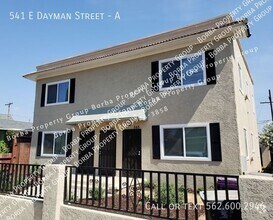 Building Photo - 541 E Dayman St