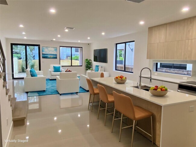 Foto del edificio - 313 SW 10th St