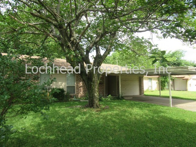 Building Photo - 1321 Rutherford Dr