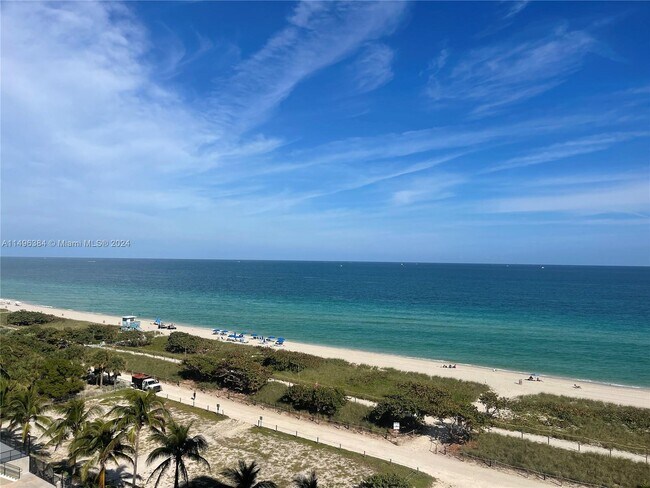 Building Photo - 9225 Collins Ave