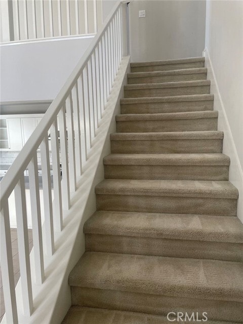 Building Photo - 121 Holly Springs