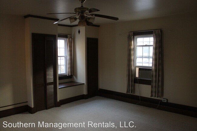 Building Photo - 2 br, 2 bath House - 127 Main Street