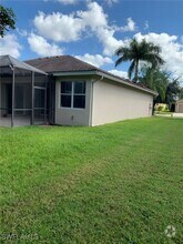 Building Photo - 9561 Blue Stone Cir