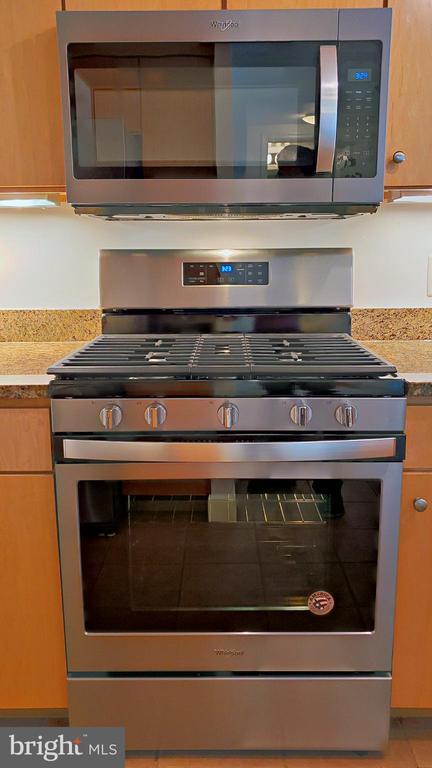 Foto del edificio - 631 D St NW