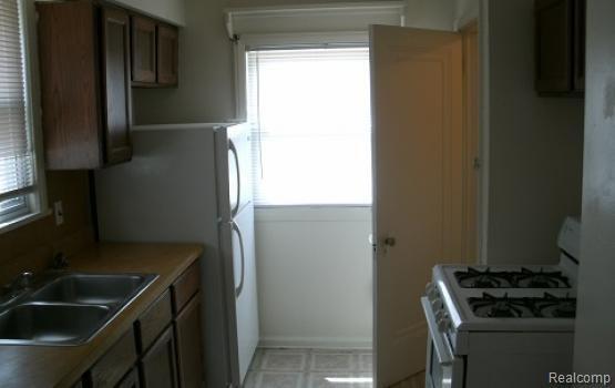 Foto del edificio - 6143 Mead St