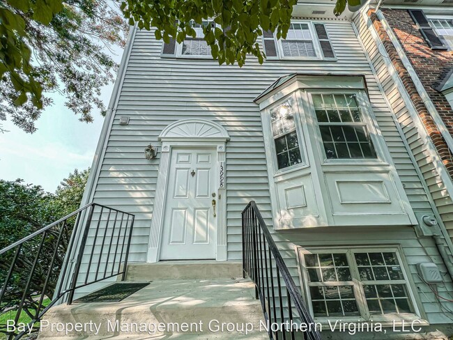 Building Photo - 3 br, 3.5 bath House - 13998 NEW BRADDOCK RD