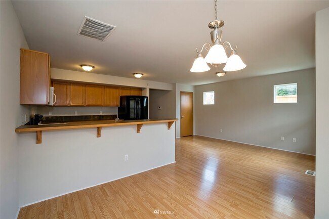 Foto del edificio - 4801 Bowwood Cir NE