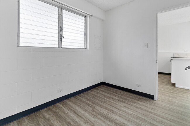 Foto del edificio - 1463 Lusitana St