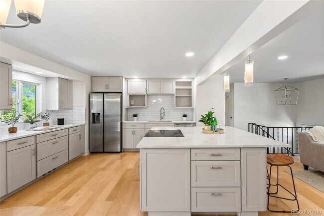 Foto del edificio - Charming 4-Bed Home