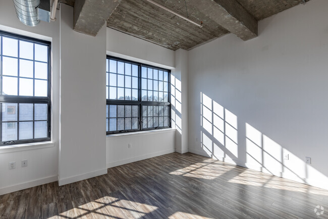 05/07/09 Living Area - Norden Lofts