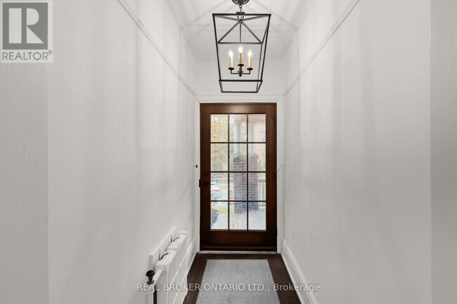 Building Photo - 23 Triller Ave