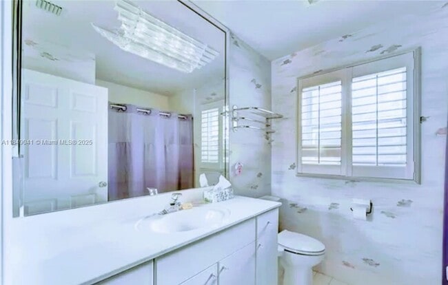 Foto del edificio - 6430 Pebble Creek Way