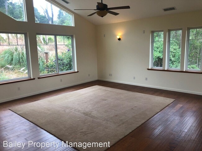 Building Photo - 3 br, 2 bath House - 350 Windsong Way (Ups...